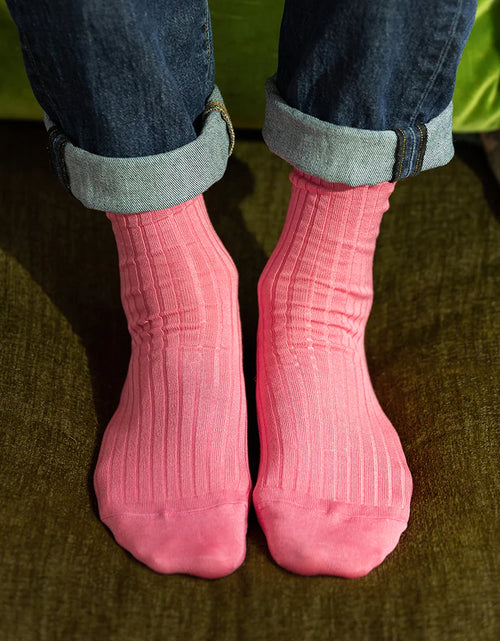 Load image into Gallery viewer, Pink Archer Socks
